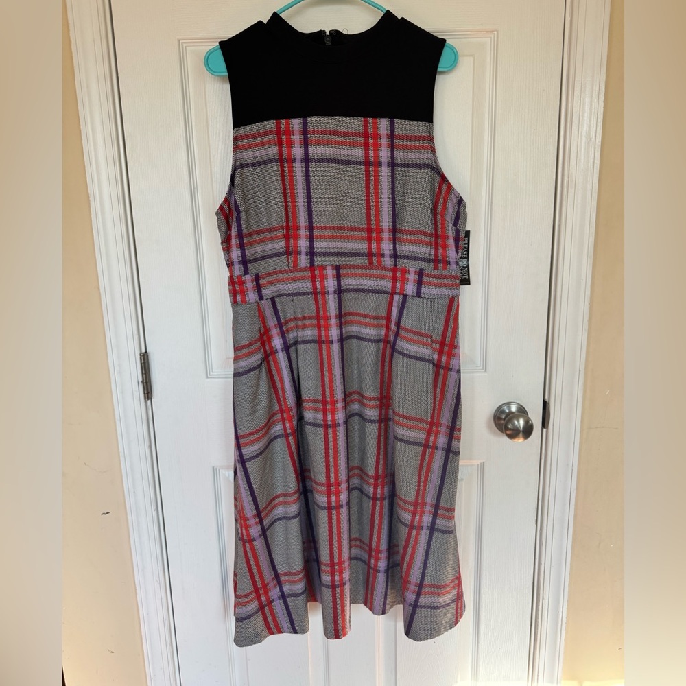 BNWT New York & Co multi color dress with pockets
